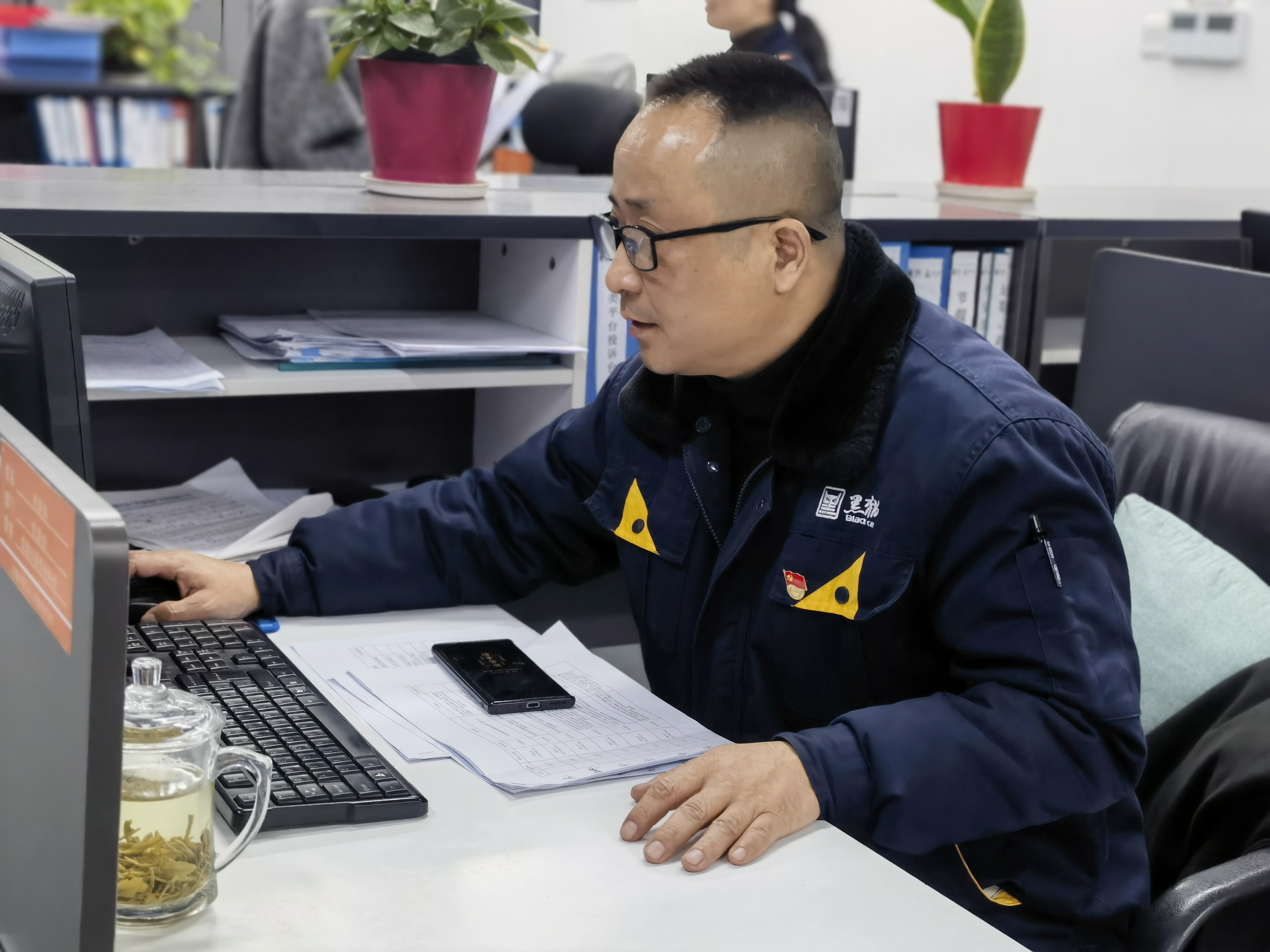 ͼ1 ����ƽ���������鰸��.jpg